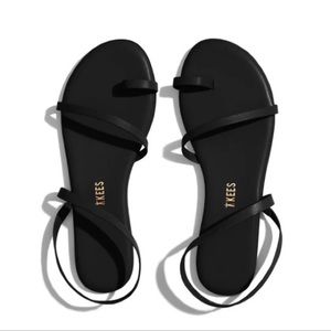 Tkees Mia Napa Sandal In Sable